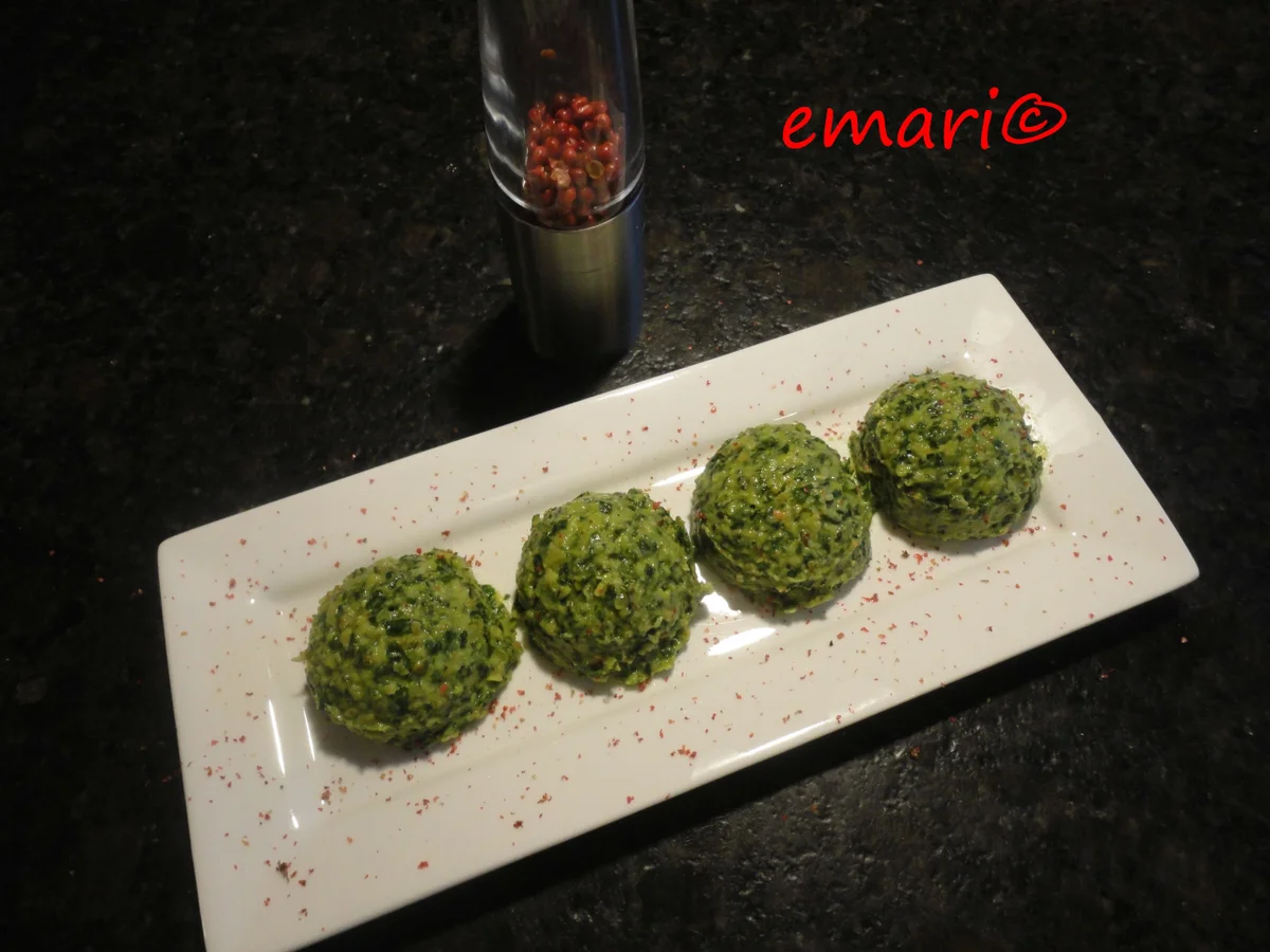 Rezept: Bärlauch / Avocado Aufstrich Bild Nr. 6 Bärlauch / Avocado Aufstrich - Rezept - Bild Nr. 6