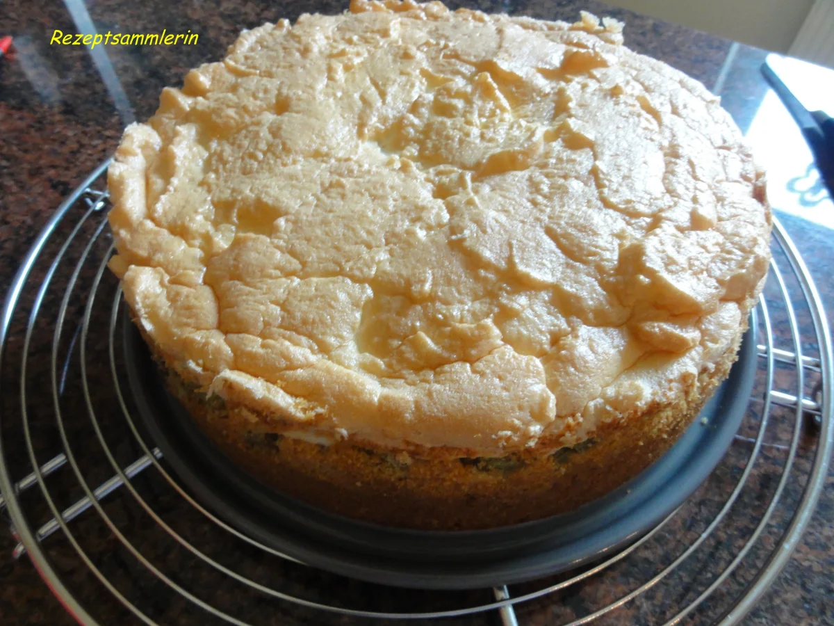 Rezept: Rhabarber-Meringe-Kuchen von Mama Bild Nr. 7 Rhabarber-Meringe-Kuchen von Mama - Rezept - Bild Nr. 7