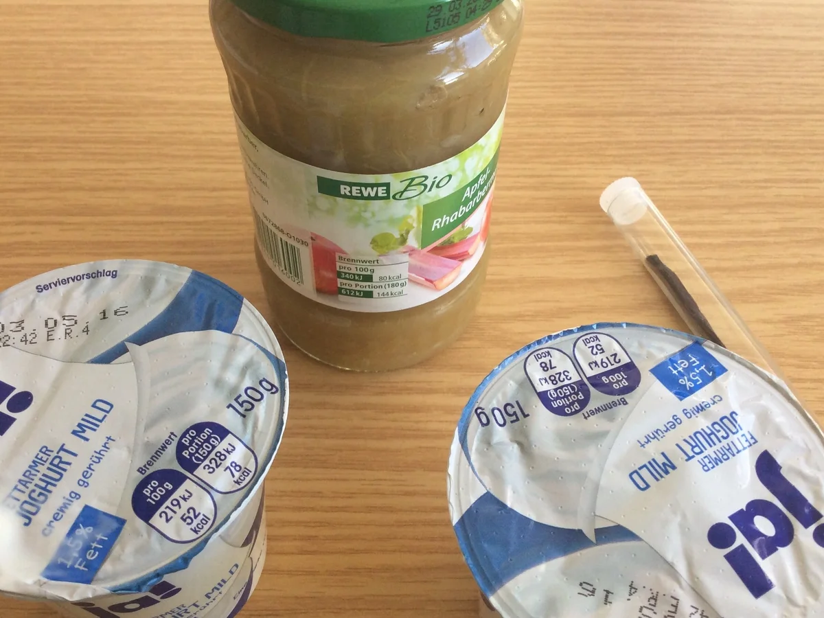 Apfel-Rhabarber-Lassi - Rezept - Bild Nr. 3