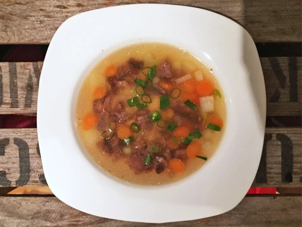 Klare Ochsenschwanzsuppe - Rezept