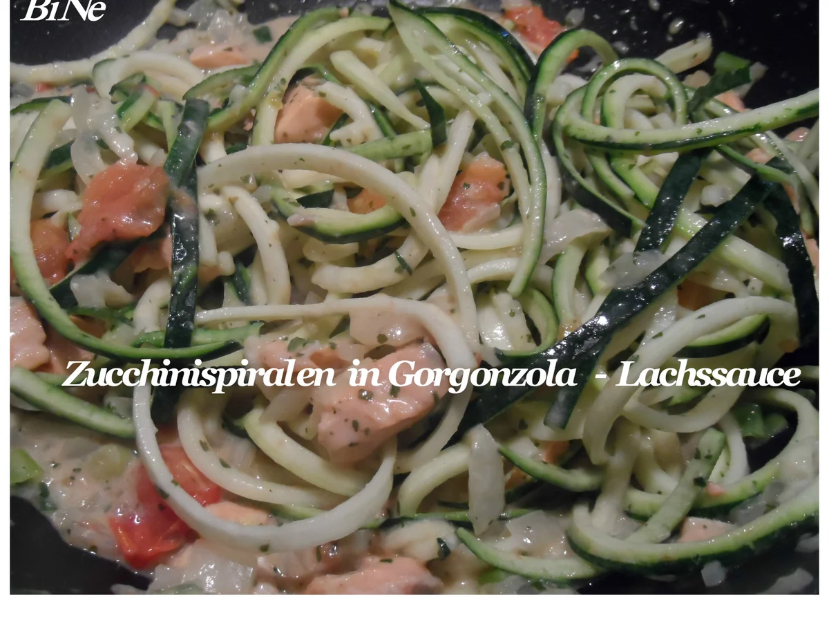 Rezept: BiNe` S ZUCCHINISPIRALEN IN GORGONZOLA - LACHSSAUCE Bild Nr. 5 BiNe` S ZUCCHINISPIRALEN IN GORGONZOLA - LACHSSAUCE - Rezept - Bild Nr. 5
