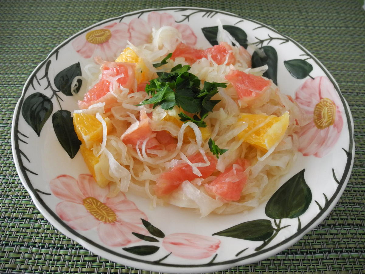 Fruchtiger Sauerkraut - Salat - Rezept