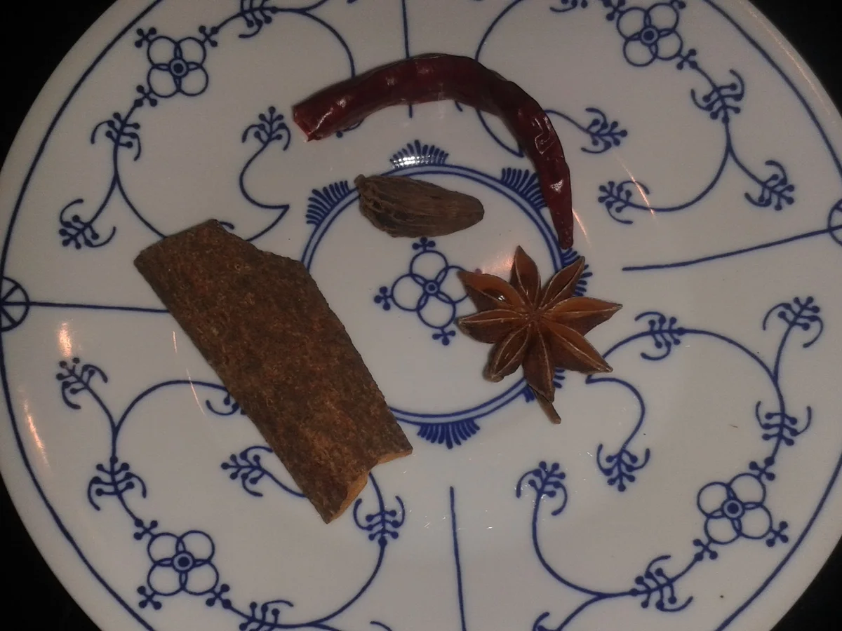 Rezept: indisch: Dal - Linsensuppe Bild Nr. 3 indisch: Dal - Linsensuppe - Rezept - Bild Nr. 3