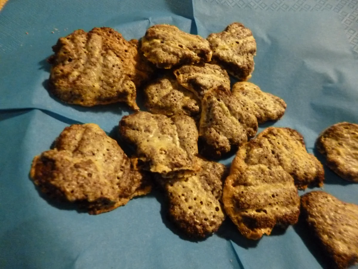 Rezept: Basler Brunsli Herzchen Bild Nr. 2 Basler Brunsli Herzchen - Rezept - Bild Nr. 2