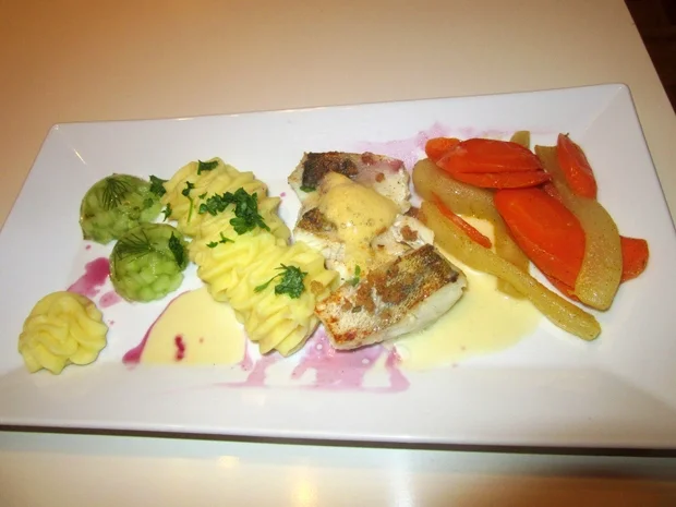 Zander auf Möhren Birnen Gemüse - Rezept