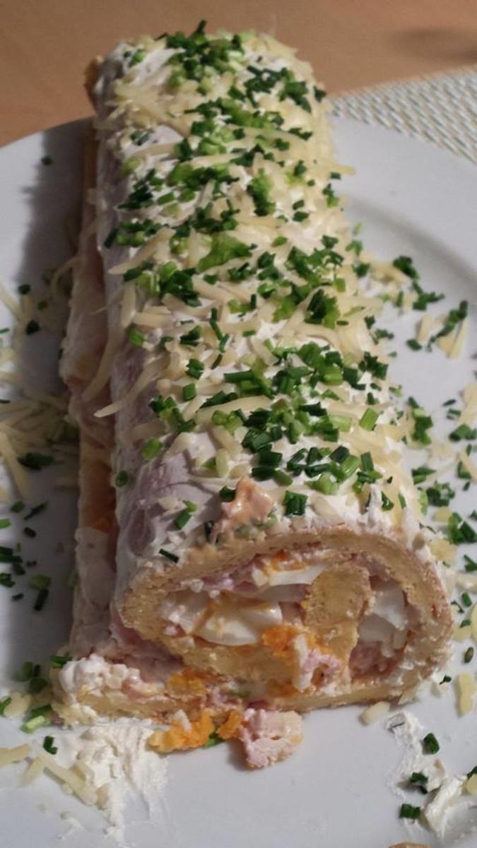 Bilder für Pikante Biskuitroulade - Rezept