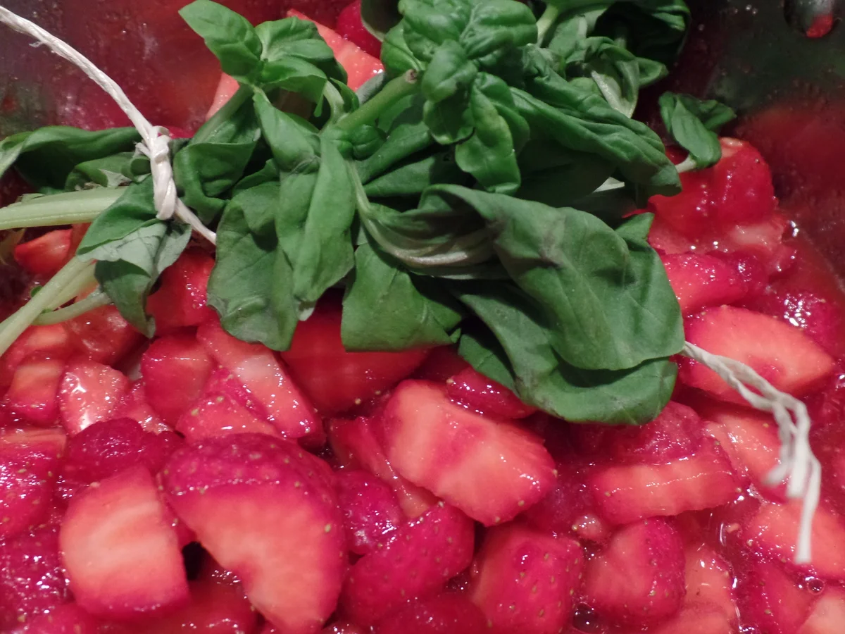 Erdbeer-Himbeer-Konfitüre - Rezept - Bild Nr. 6