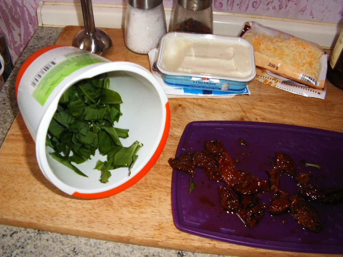 Rezept: Bärlauchaufstrich Bild Nr. 3 Bärlauchaufstrich - Rezept - Bild Nr. 3