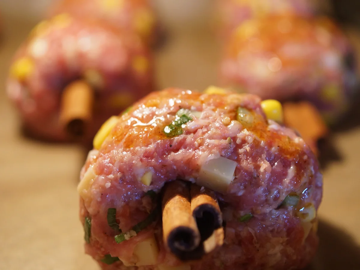 Faschierte Zimt Spieße - Rezept