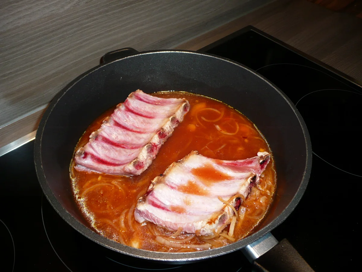 Rezept: Schälrippchen mit Soße ! Schälrippchen mit Soße ! - Rezept