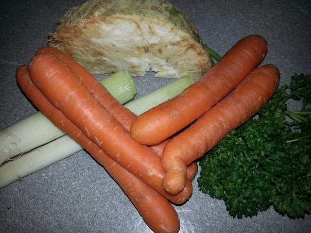 Gemüsebrühe (Standard) - Rezept - Bild Nr. 3