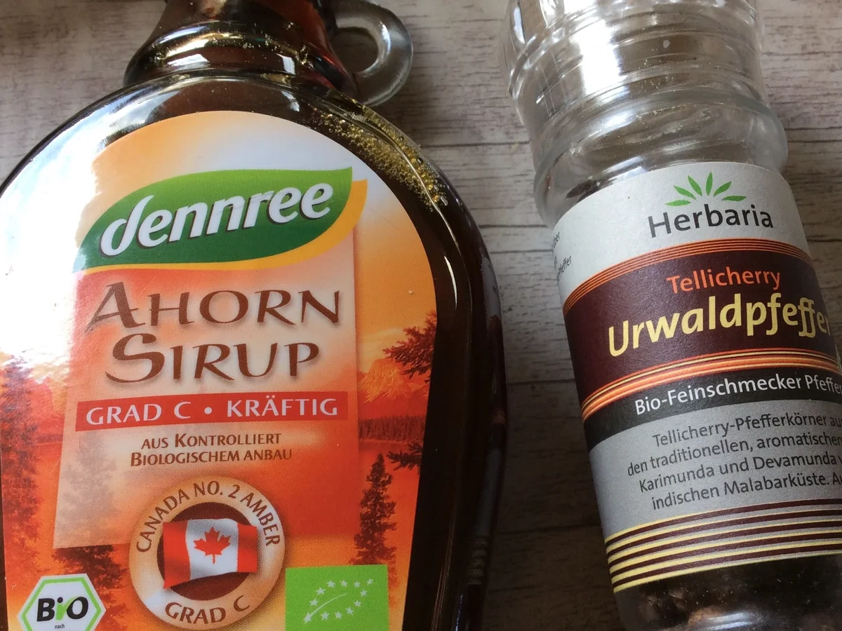 Pfeffer-Nuss-Frischkäsecreme mit Ahornsirup - Rezept - Bild Nr. 6