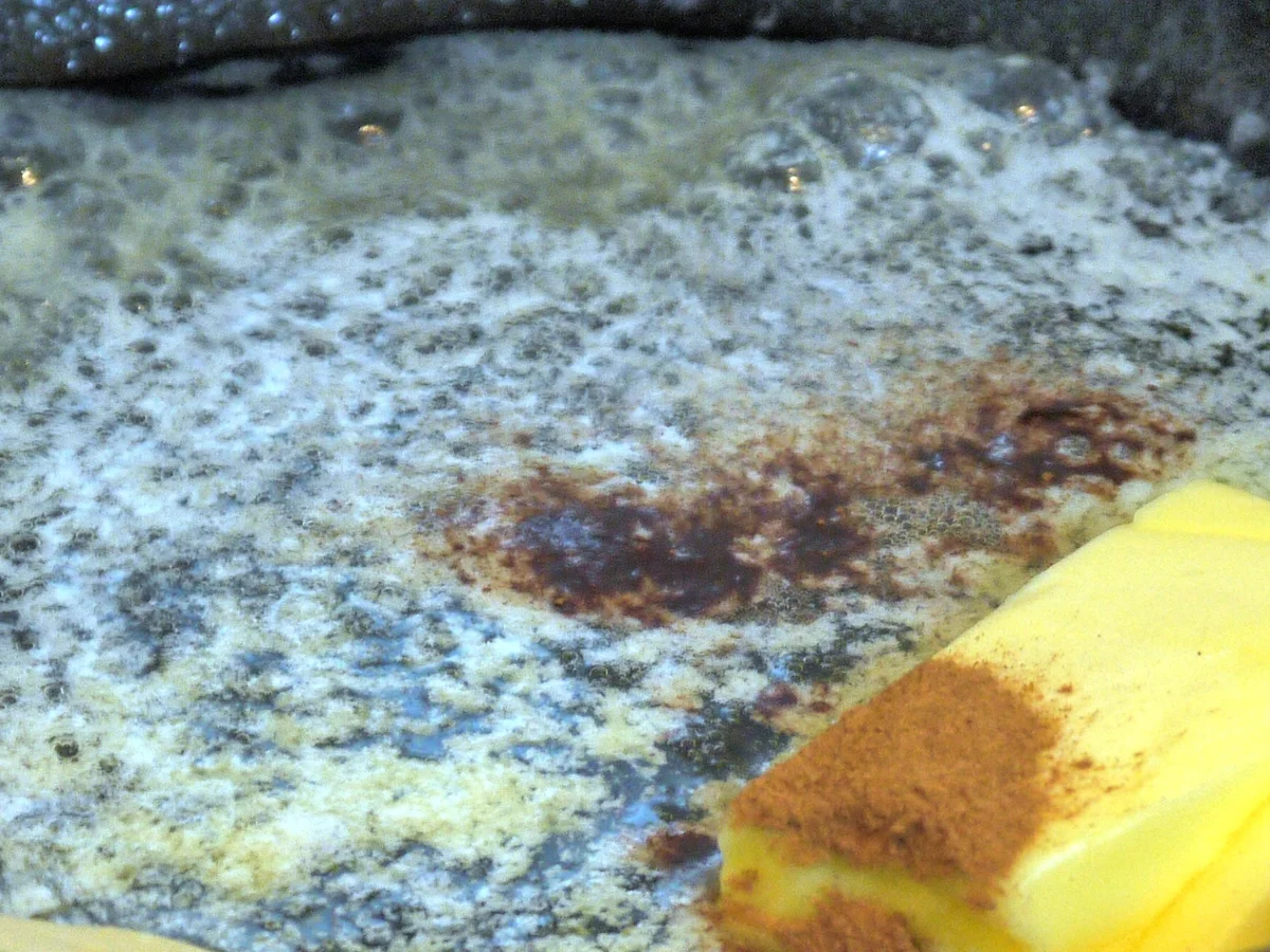 Karotten-Curry-Suppe mit Knoblauch-Zimt-Croutons - Rezept - Bild Nr. 4