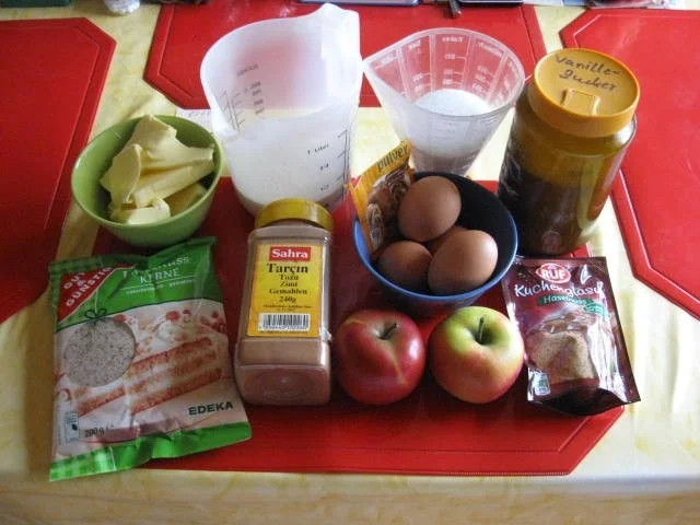 Rezept: Odenwälder Nusskuchen Bild Nr. 2 Odenwälder Nusskuchen - Rezept - Bild Nr. 2