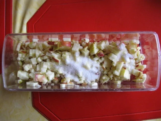 Rezept: Odenwälder Nusskuchen Bild Nr. 4 Odenwälder Nusskuchen - Rezept - Bild Nr. 4