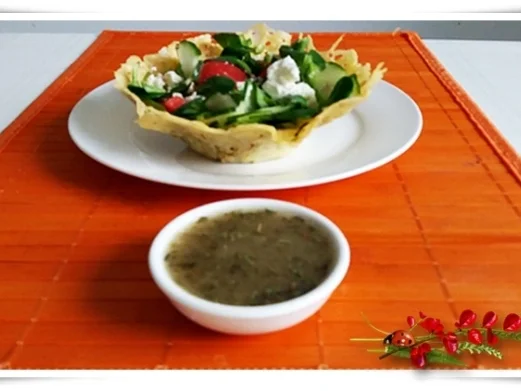 Parmesan-Sesam Körbchen  für  knackigen Salat - Rezept - Bild Nr. 2