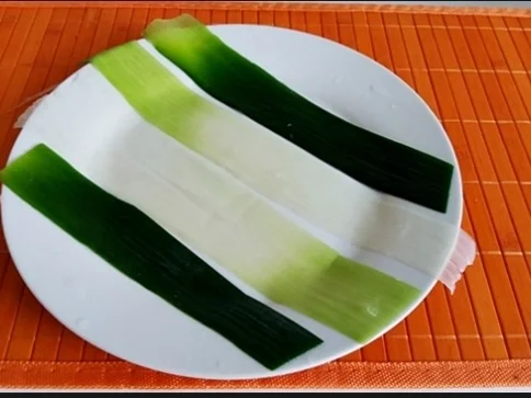 Rezept: Spargel mit Sauce Dijonnaise und Pellkartoffeln Bild Nr. 7 Spargel mit Sauce Dijonnaise und Pellkartoffeln - Rezept - Bild Nr. 7