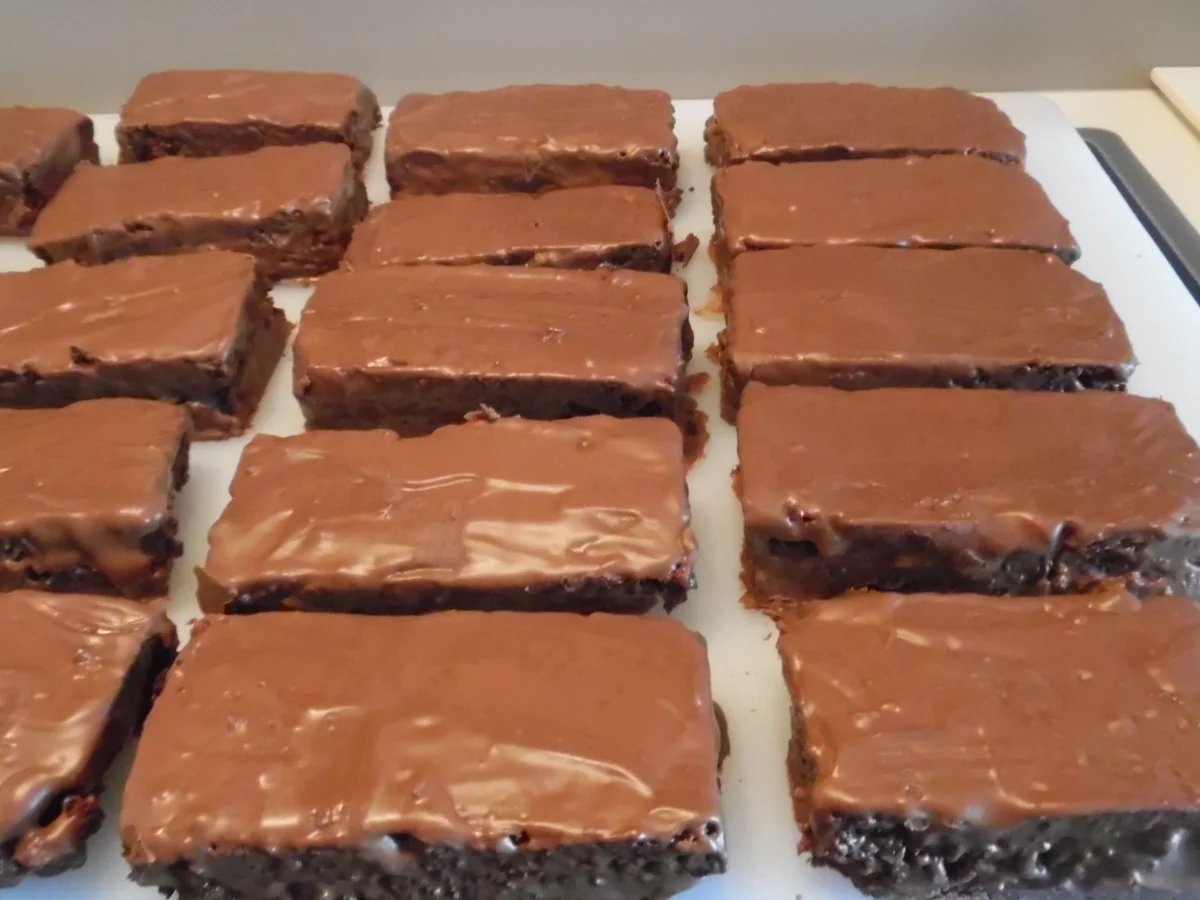 Rezept: "Tim Tam"-Schnitten Bild Nr. 2 "Tim Tam"-Schnitten - Rezept - Bild Nr. 2