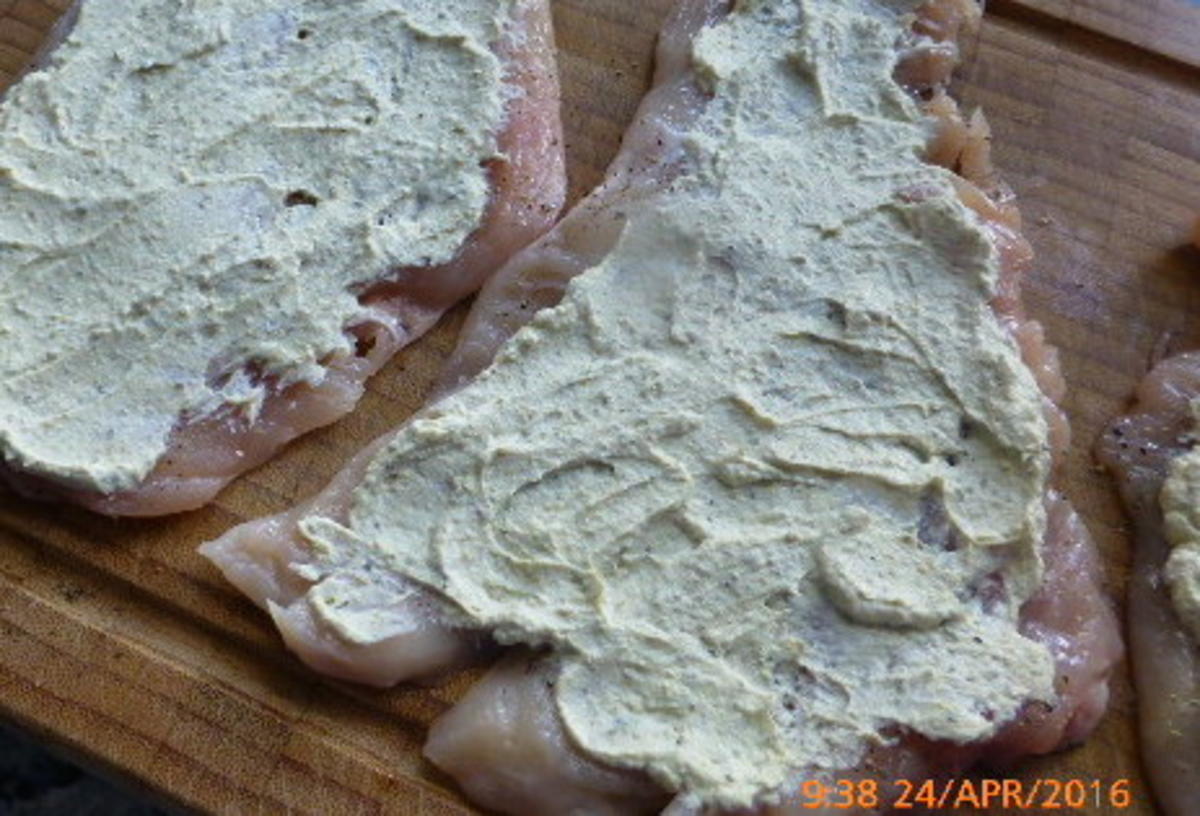 Hähnchen-Involtini mit Paprikageröstl - Rezept - Bild Nr. 2