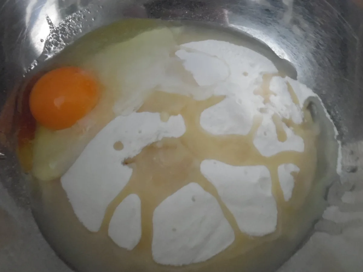 Südtiroler Apfelstrudel mit Vanillesoße - Rezept - Bild Nr. 14