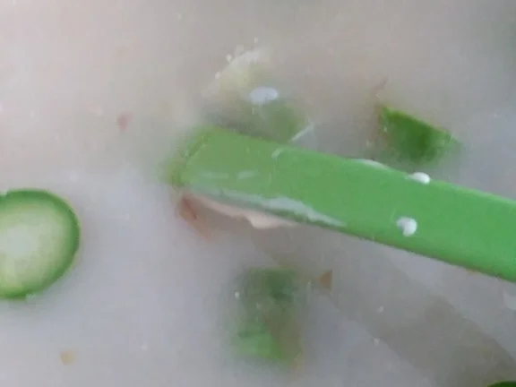 Spargelcremesuppe vom grünen Spargel und Eierlikör - Rezept - Bild Nr. 6