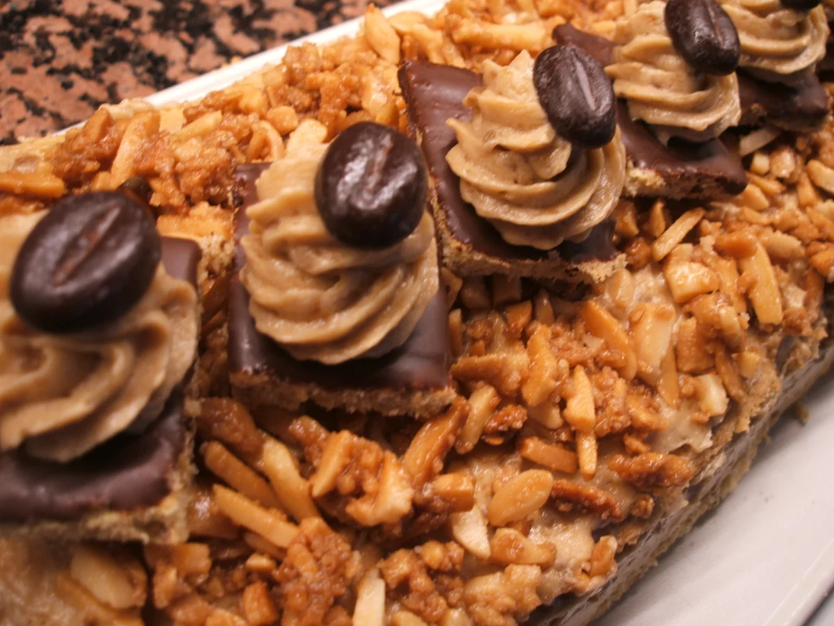 Rezept: Backen: Mokkaschnitten Backen: Mokkaschnitten - Rezept