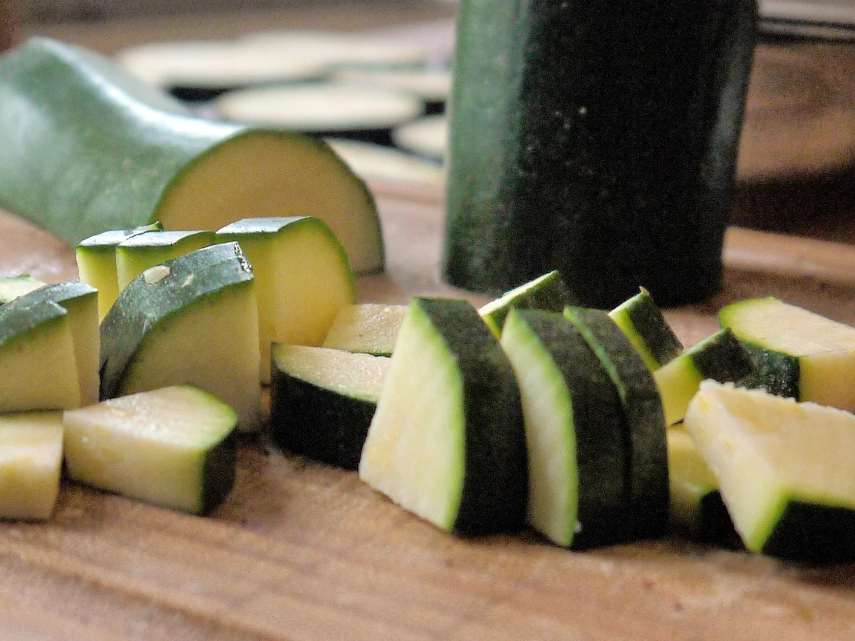 Ratatouille mit Fenchelbratwurst - Rezept - Bild Nr. 4