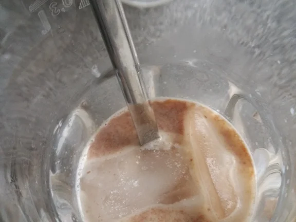 Rezept: Eierlikör u. Espresso Long Drink Bild Nr. 4 Eierlikör u. Espresso Long Drink - Rezept - Bild Nr. 4