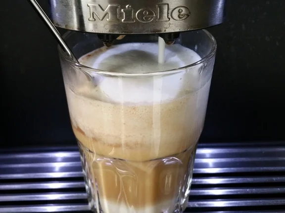 Rezept: Eierlikör u. Espresso Long Drink Bild Nr. 13 Eierlikör u. Espresso Long Drink - Rezept - Bild Nr. 13