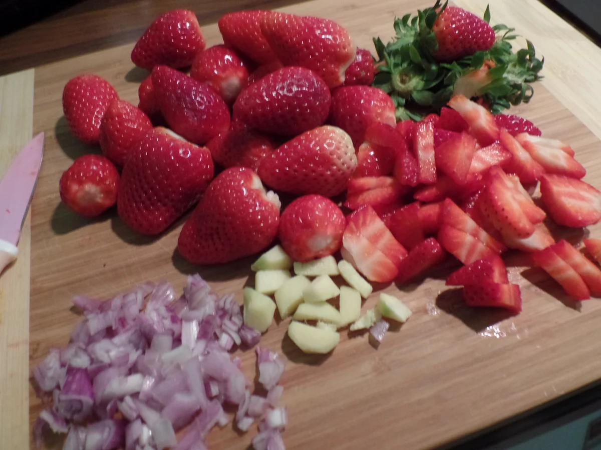 Erdbeer-Curry-Ketchup - Rezept - Bild Nr. 3