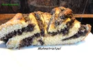 Hefe:   MOHNSTRIETZEL - Rezept
