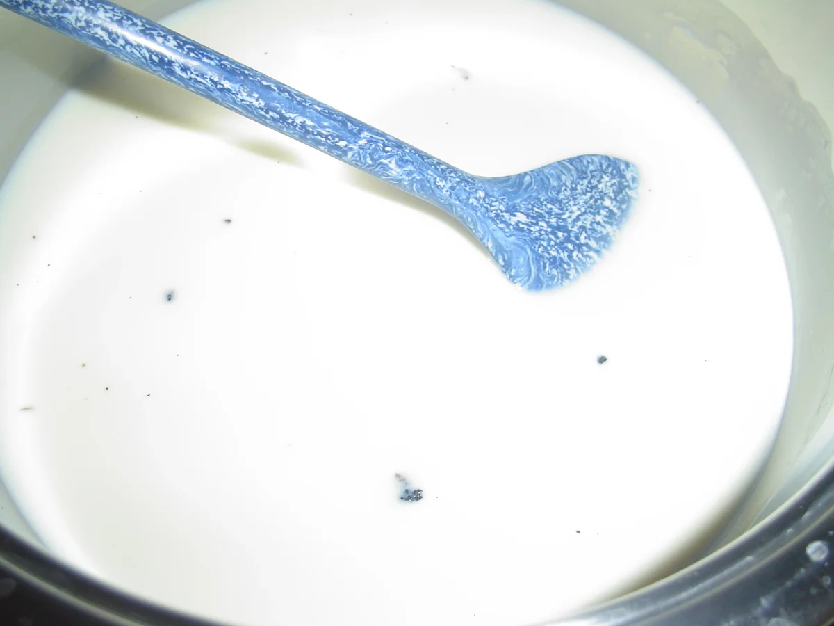 Rezept: Grießbrei wie meine Familie ihn mag Bild Nr. 3 Grießbrei wie meine Familie ihn mag - Rezept - Bild Nr. 3