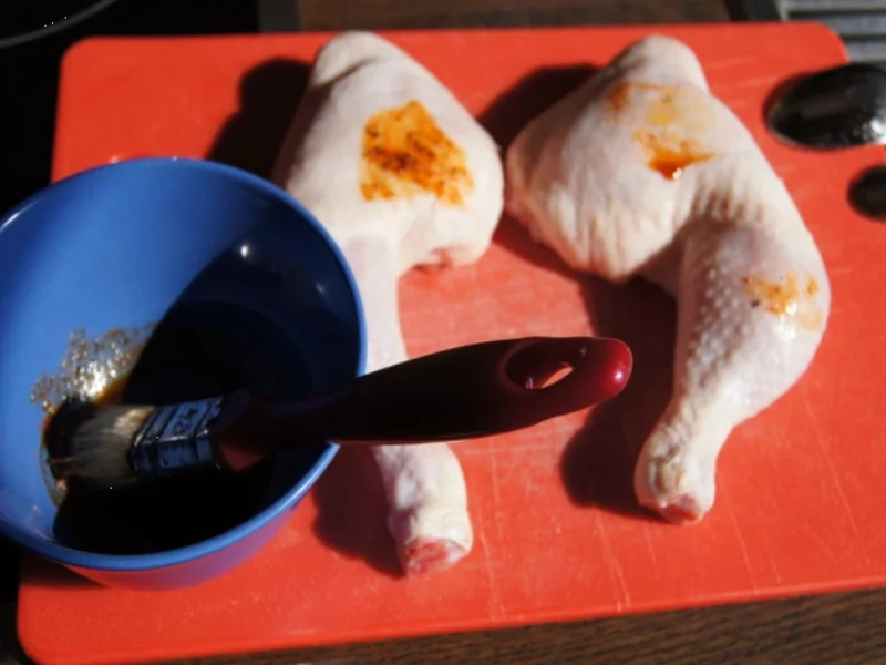 Rezept: Hähnchenschenkel mit grünen Bohnen und Kartoffelpilzen Bild Nr. 3 Hähnchenschenkel mit grünen Bohnen und Kartoffelpilzen - Rezept - Bild Nr. 3