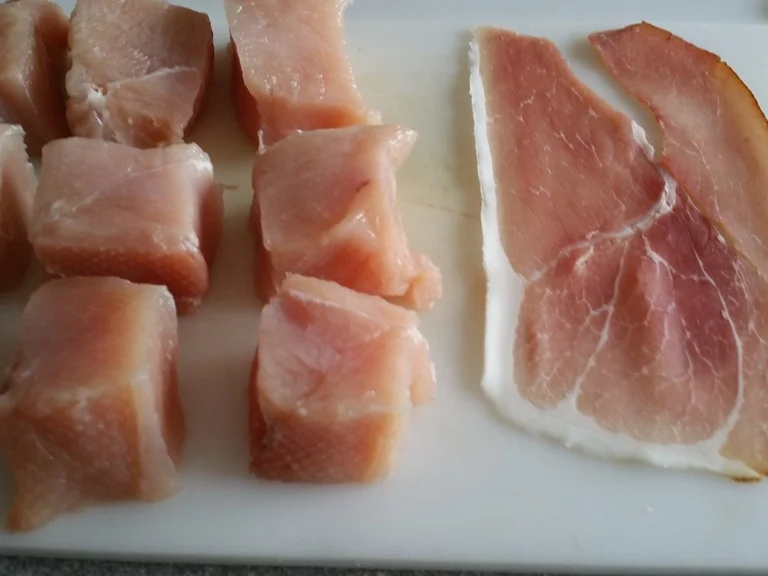 Putenroulade mit Camenbert und Kartenschinken  à la Biggi - Rezept