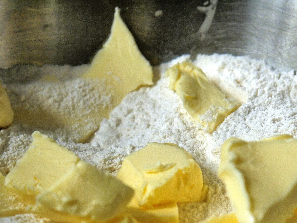 Rezept: Zitronen-Scones Bild Nr. 3 Zitronen-Scones - Rezept - Bild Nr. 3