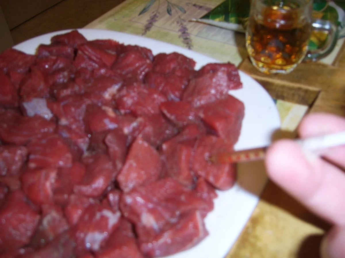 Rezept: Kümmelgulasch nach Wildart Bild Nr. 3 Kümmelgulasch nach Wildart - Rezept - Bild Nr. 3