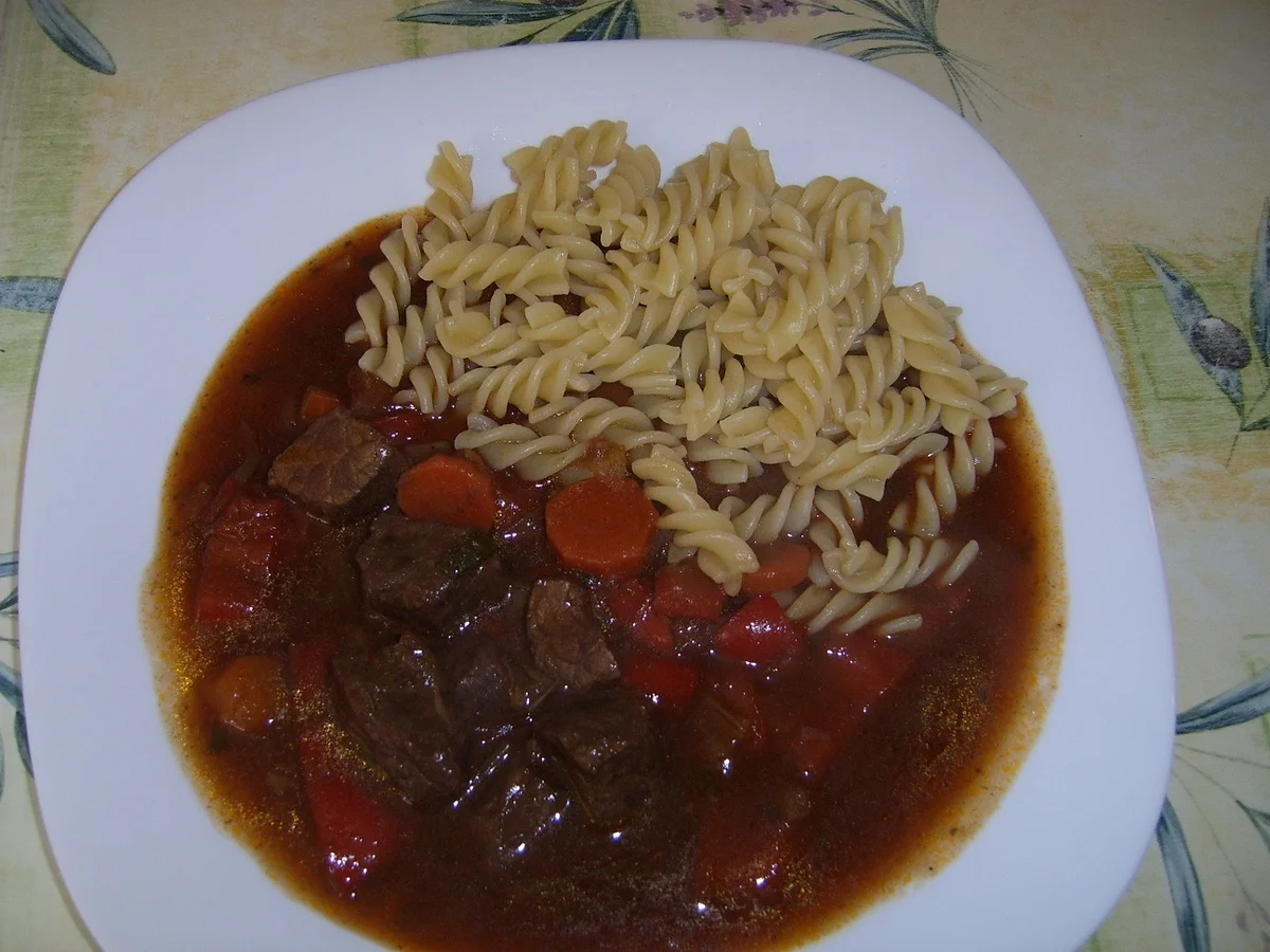 Rezept: Kümmelgulasch nach Wildart Bild Nr. 10 Kümmelgulasch nach Wildart - Rezept - Bild Nr. 10