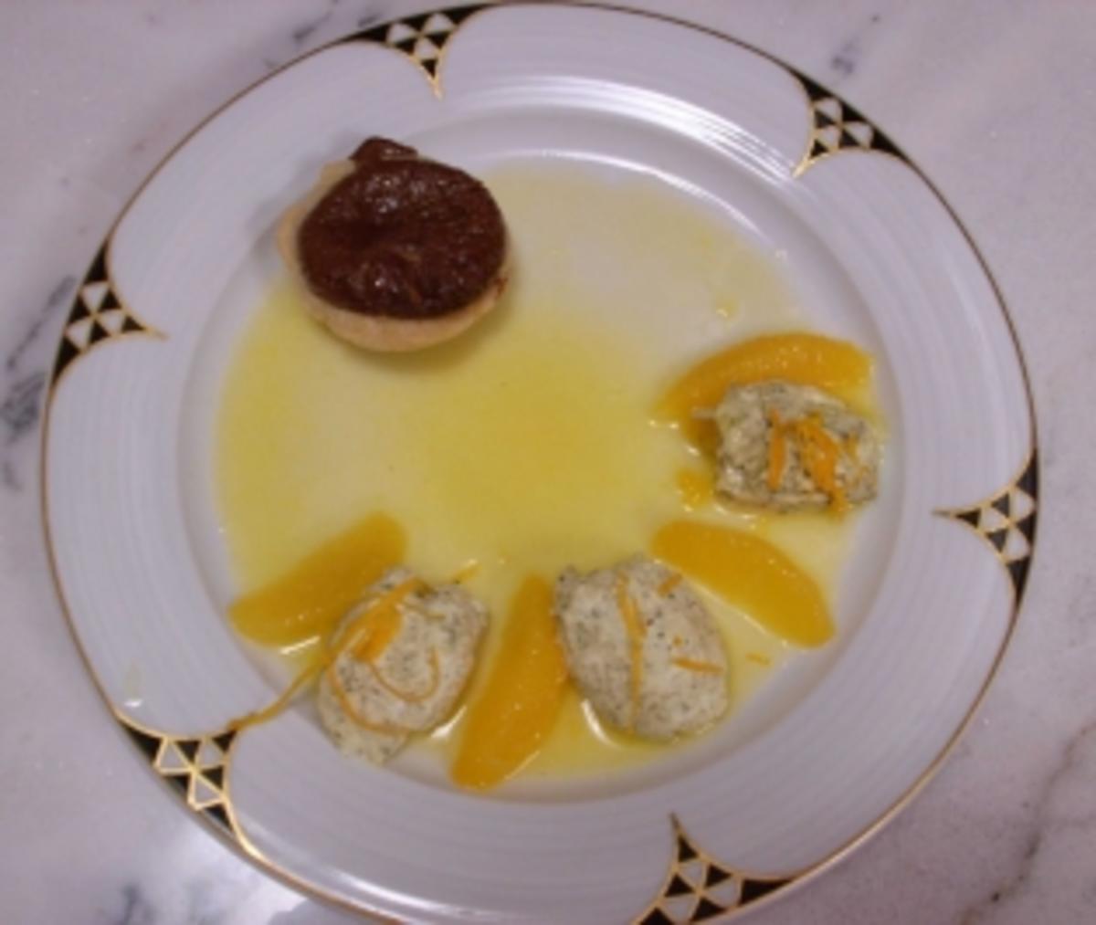 Kürbiskernmousse auf Orangenragout und Schoko-Natas - Rezept