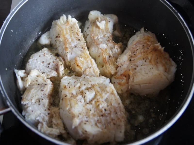 Spargel mit Kabeljaufilet und Frühkartoffeln - Rezept - Bild Nr. 7