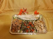 Ferkel trifft Hühnchen im Gemüsegarten - Rezept