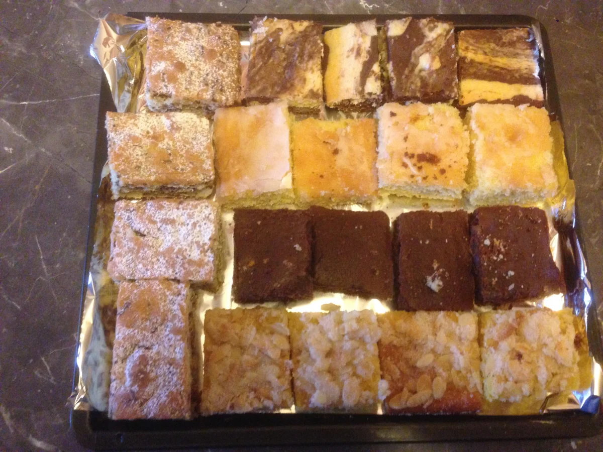 Rezept: Schokoladenkuchen vom Blech Bild Nr. 4 Schokoladenkuchen vom Blech - Rezept - Bild Nr. 4