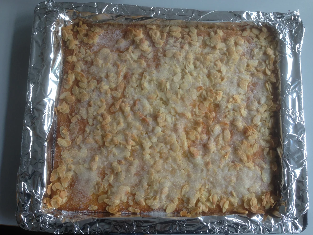 Butterkuchen (gebechert) vom Blech - Rezept - Bild Nr. 2