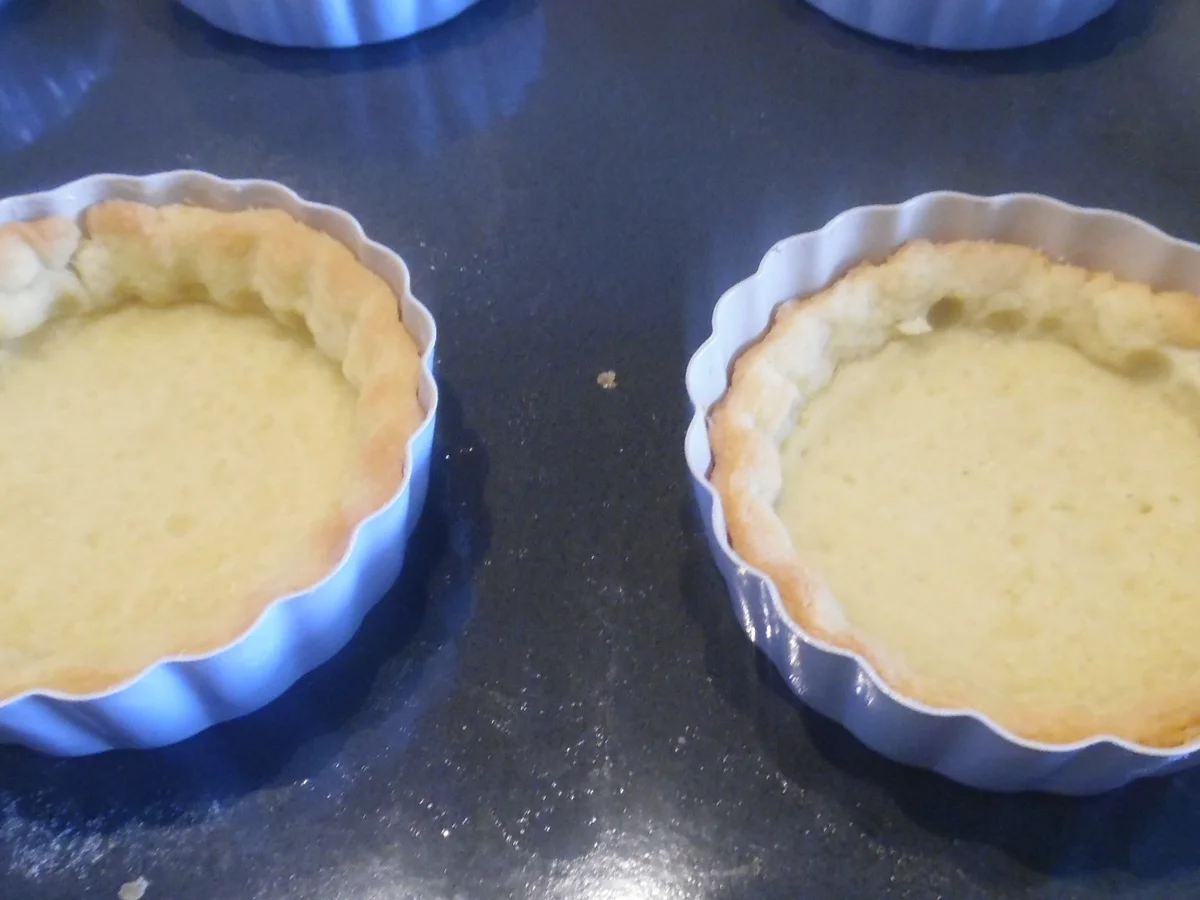 Rezept: Rhabarber-Cranberrie-Tarteletts Bild Nr. 6 Rhabarber-Cranberrie-Tarteletts - Rezept - Bild Nr. 6