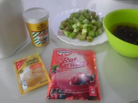 Rezept: Rhabarber-Cranberrie-Tarteletts Bild Nr. 17 Rhabarber-Cranberrie-Tarteletts - Rezept - Bild Nr. 17