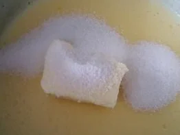 Buttercreme "Grundrezept" für Torten à la Biggi - Rezept - Bild Nr. 3