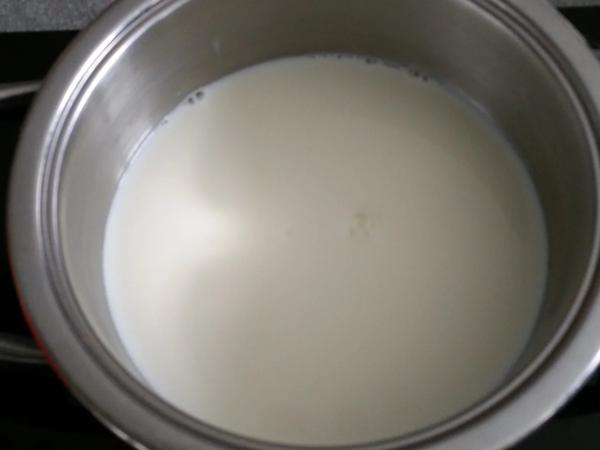 Buttercreme "Grundrezept" für Torten à la Biggi - Rezept