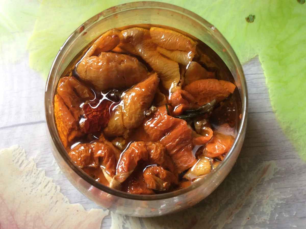 Getrocknete Paprika mit Mozzarella auf Salat - Rezept - Bild Nr. 4