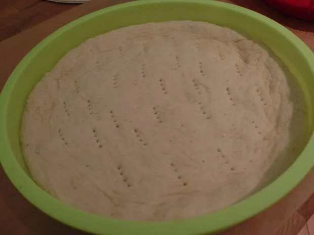 Gemüse-Pizza mit Salami - Rezept - Bild Nr. 3