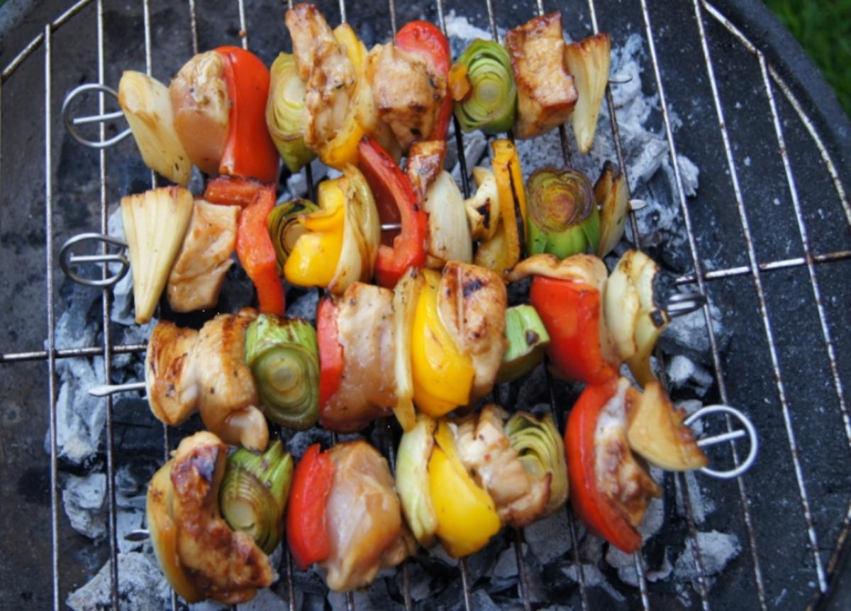 Grillspieße mit Hähnchenfleisch und Gemüse - Rezept - Bild Nr. 10