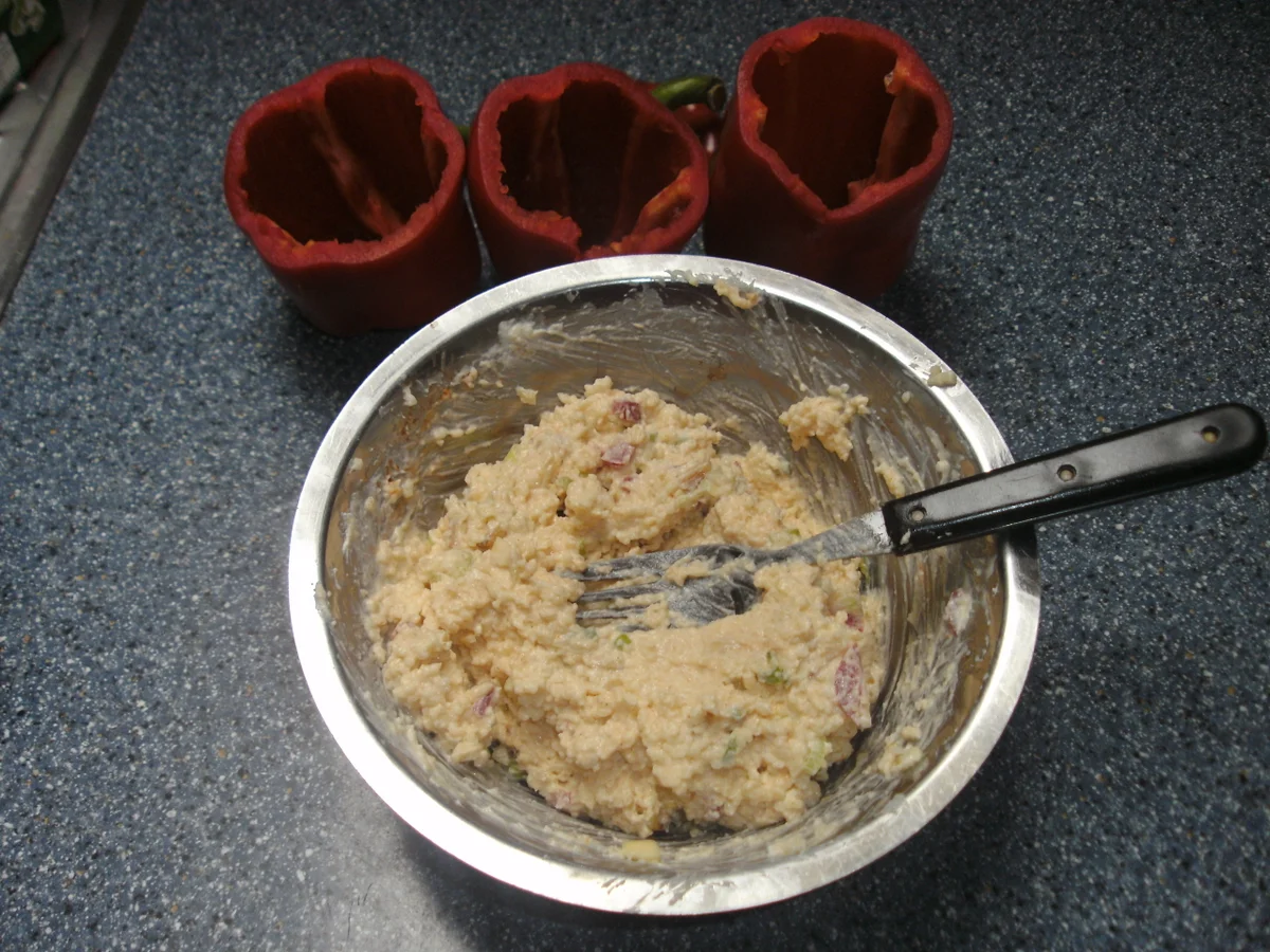 gefüllte Paprika - Rezept - Bild Nr. 2